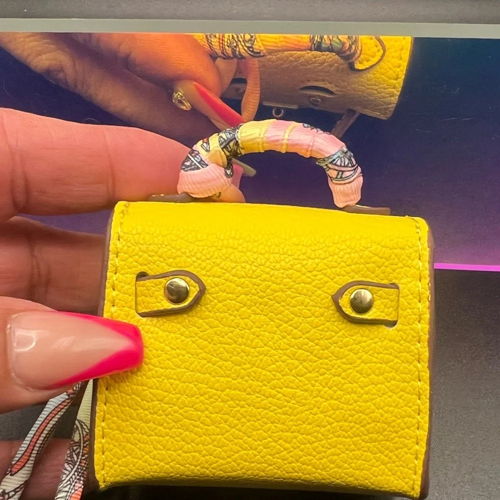 Yellow Mini Bag with Pink and Brown Accents - Picture 4 of 8